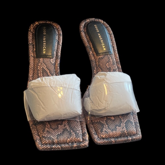 NIB Good American Block Heel Slide Sandal 8.5 - Picture 2 of 5